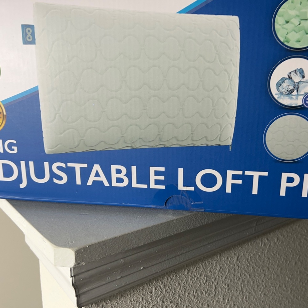 Everlasting Comfort King Adjustable Loft Pillow Cooling Bamboo Memory Foam New - Picture 2 of 3